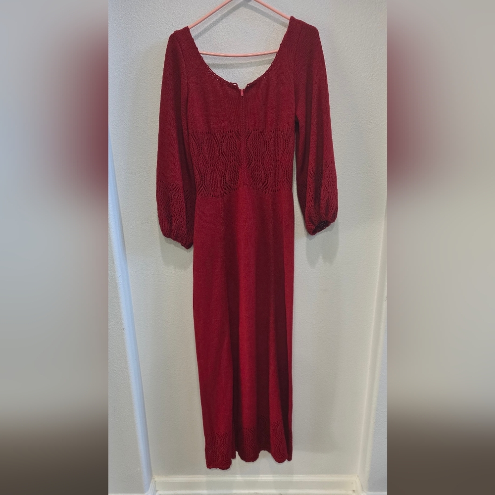 Elegant Red maxi sweater dress Women's Dress size large